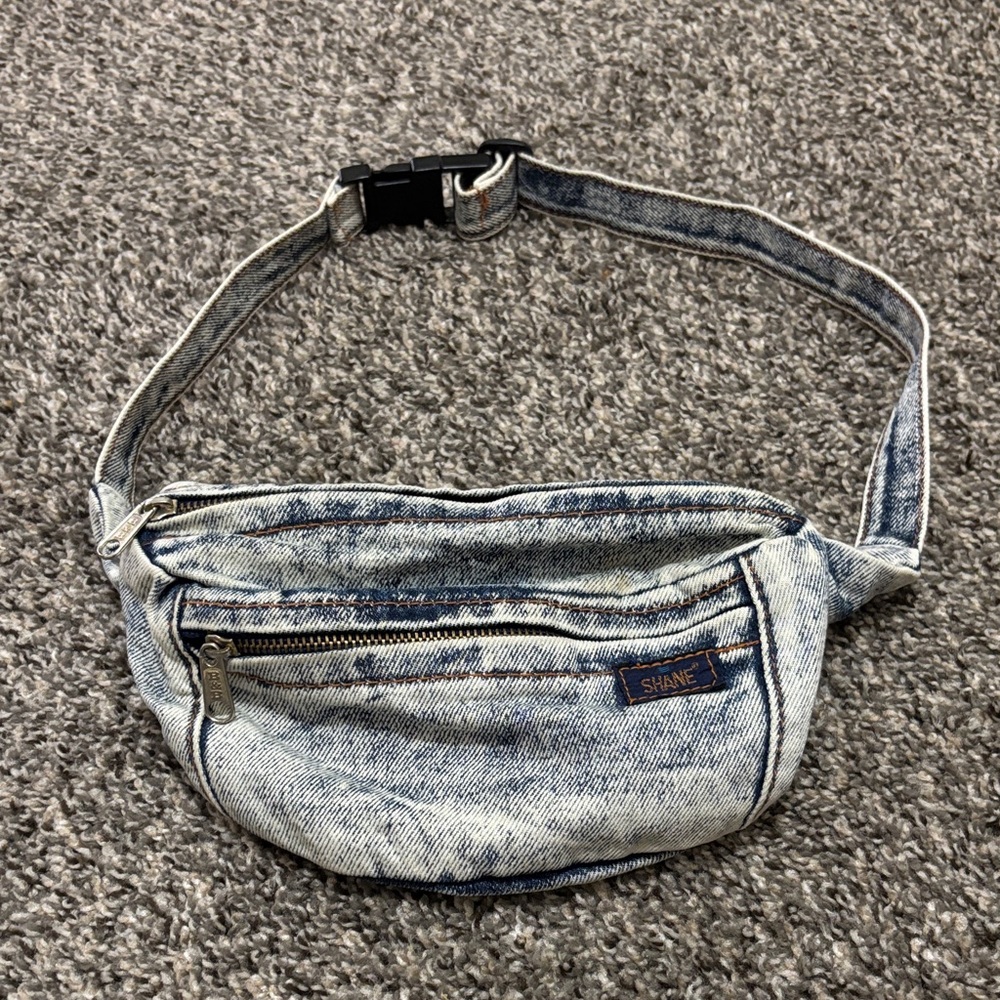 vintage 90s Shane acid wash denim fanny pack boho casual two zip compartments